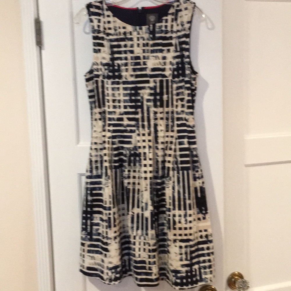 Vince Camuto navy beige luncheon tea dress Sz 12